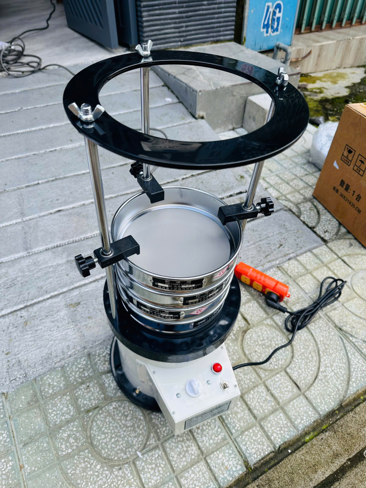 Máy rung sàng D200