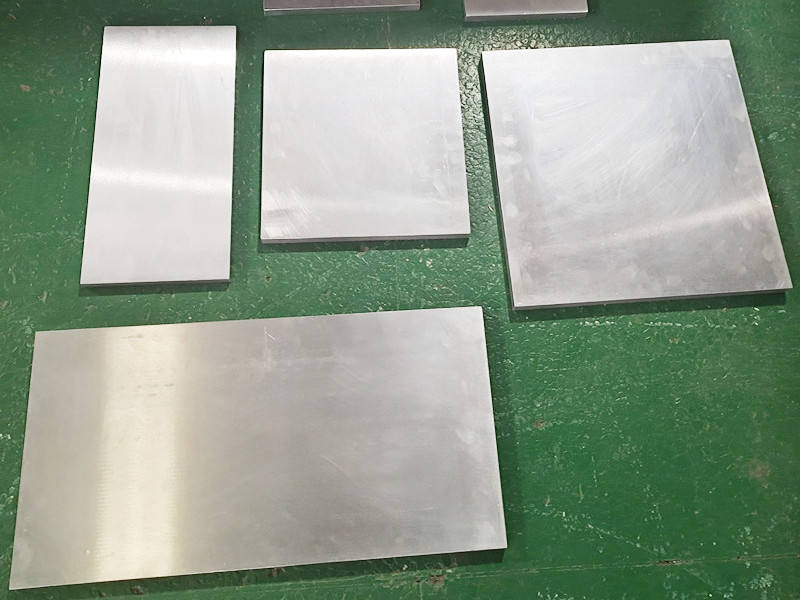 THIẾT BỊ KIỂM TRA KÍCH THƯỚC GẠCH MEN