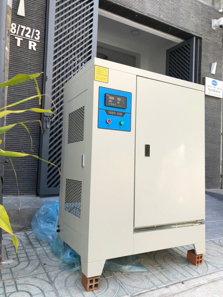 Tủ dưỡng mẫu bê tông xi măng