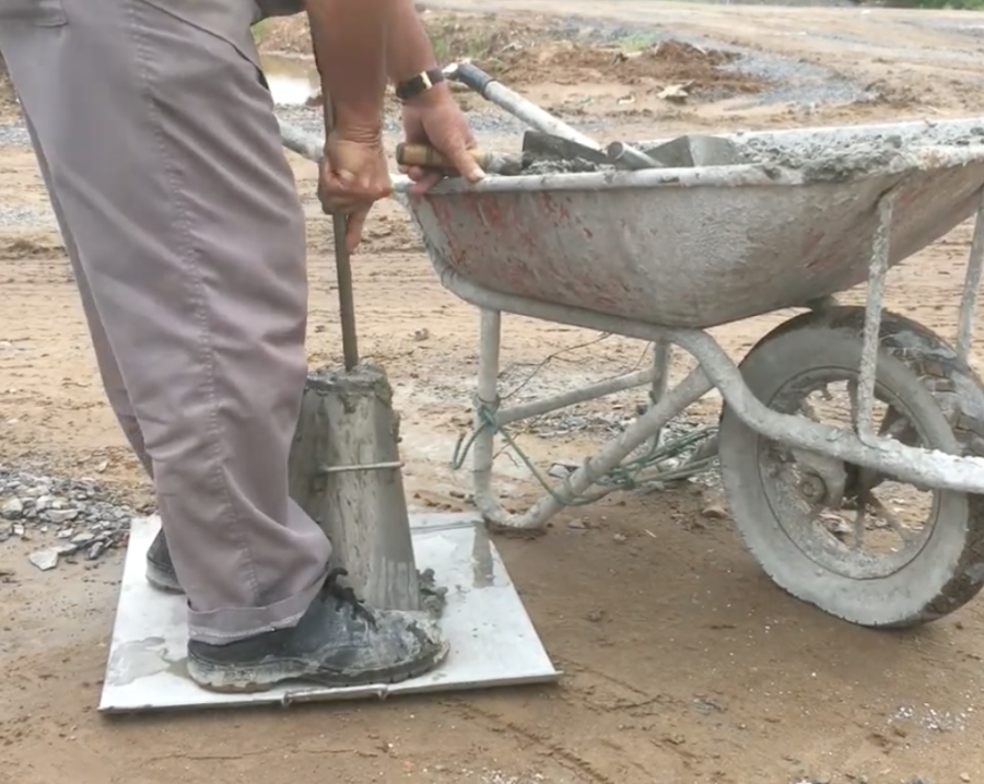 CÔN ĐO ĐỘ SỤT BÊ TÔNG